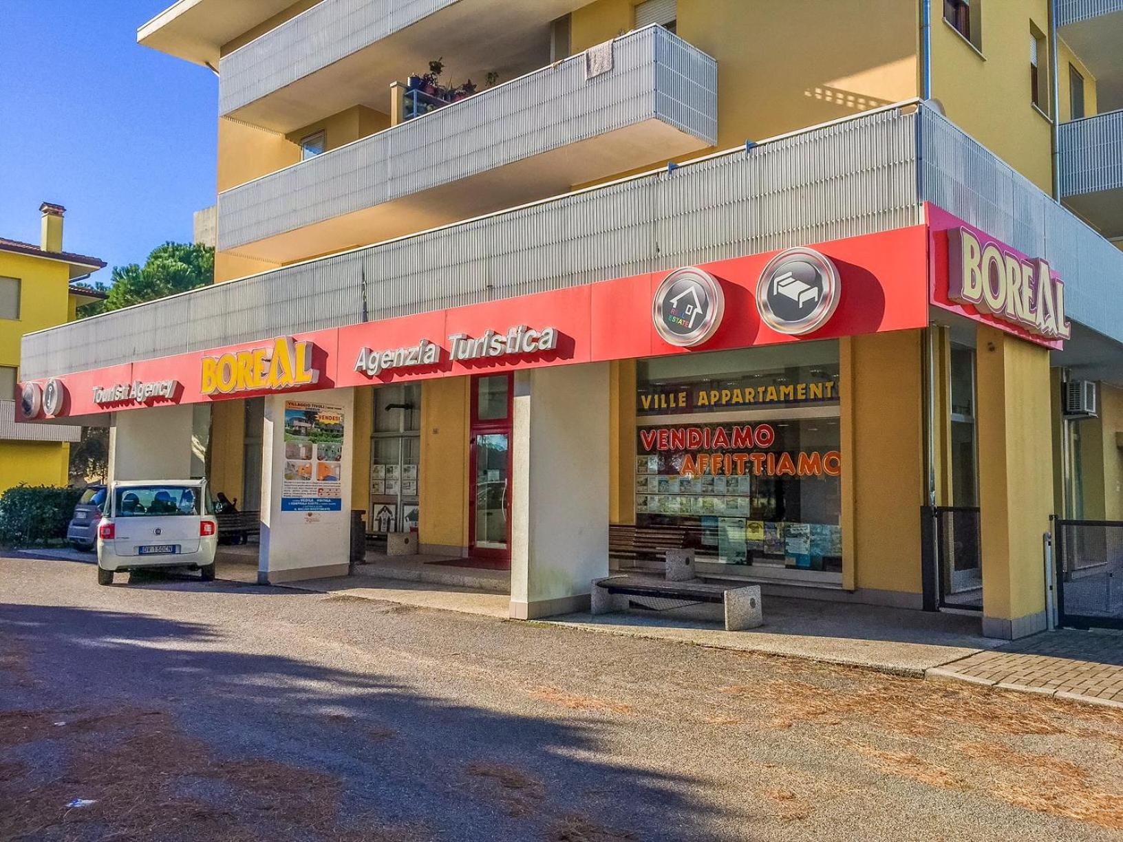 Condominio Monaco ビビオーネ エクステリア 写真